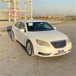 كرايسلر 200